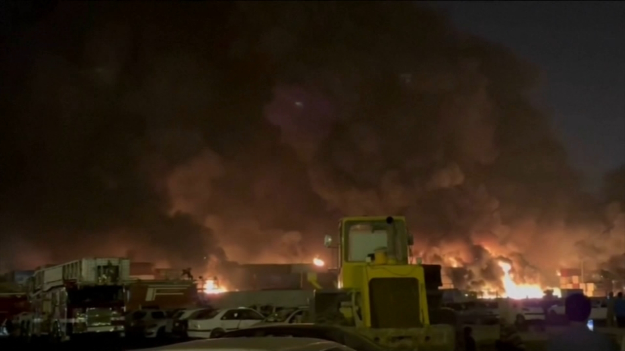 Deadly explosion rocks Iran, hundreds hospitalized following port fire