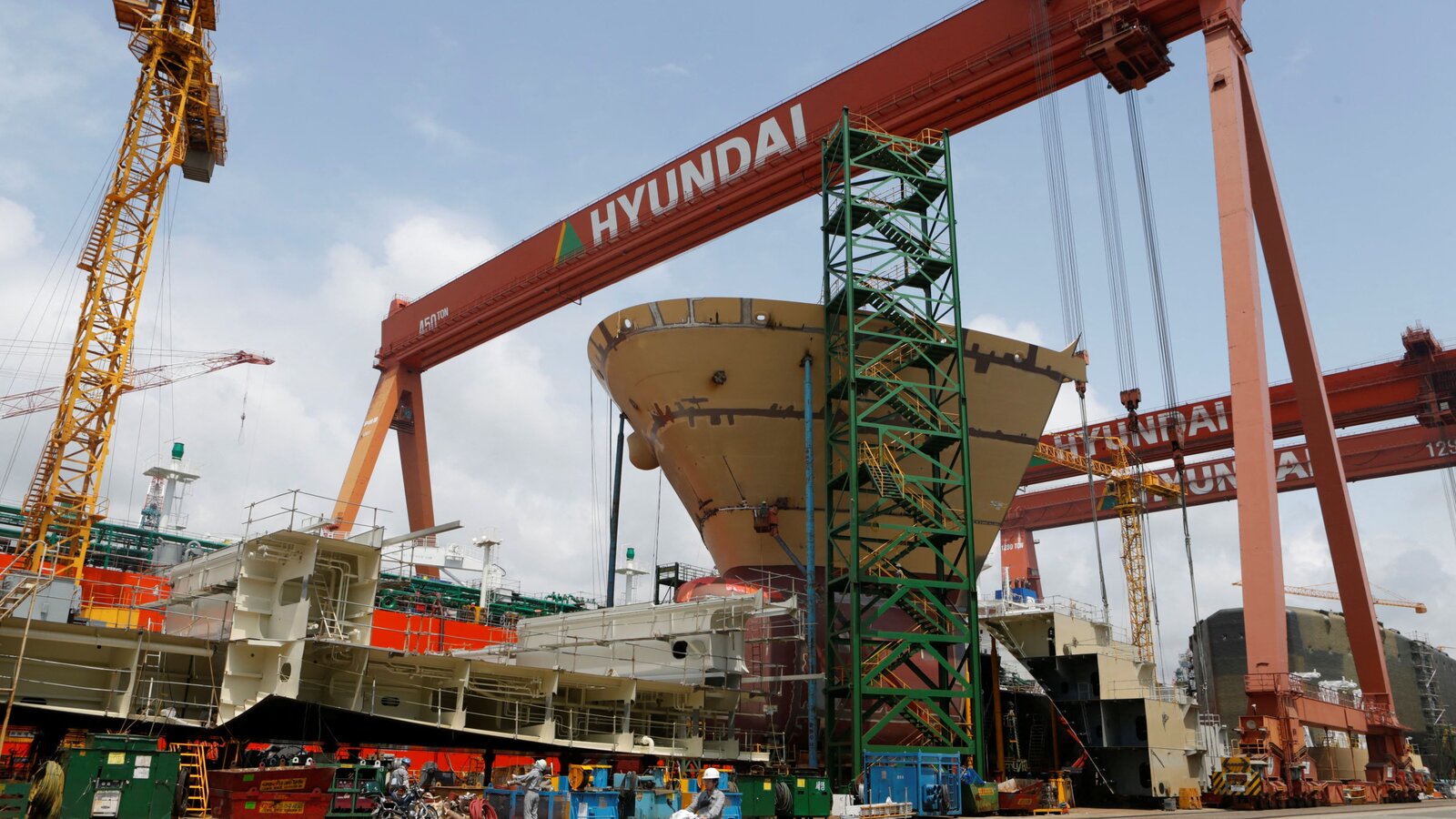 South Korea Looks to Shipbuilding Industry for Leverage in Trade Negotiations