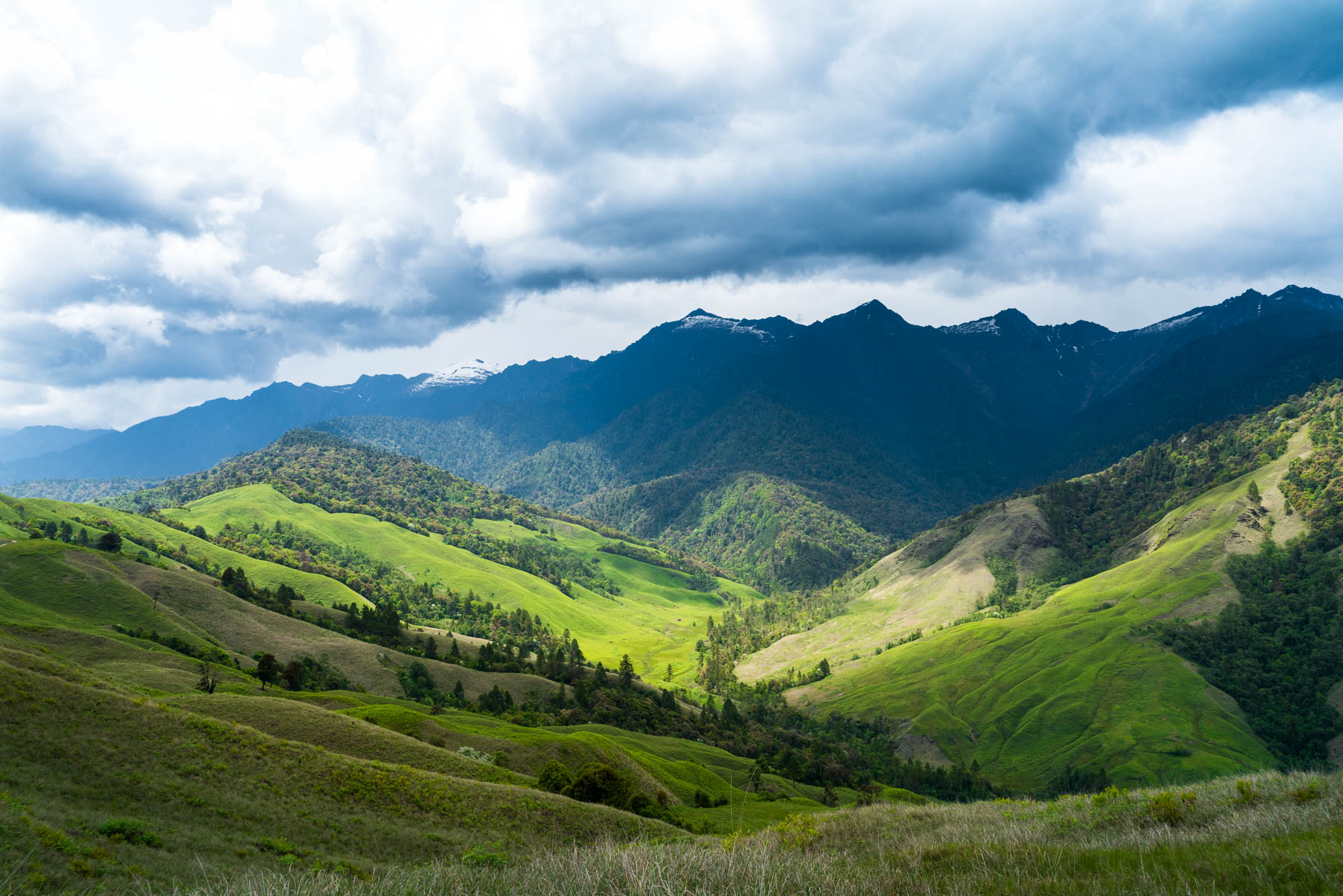 Arunachal Pradesh to UP: States Compete for Tourists Amid Tourism Season Rush