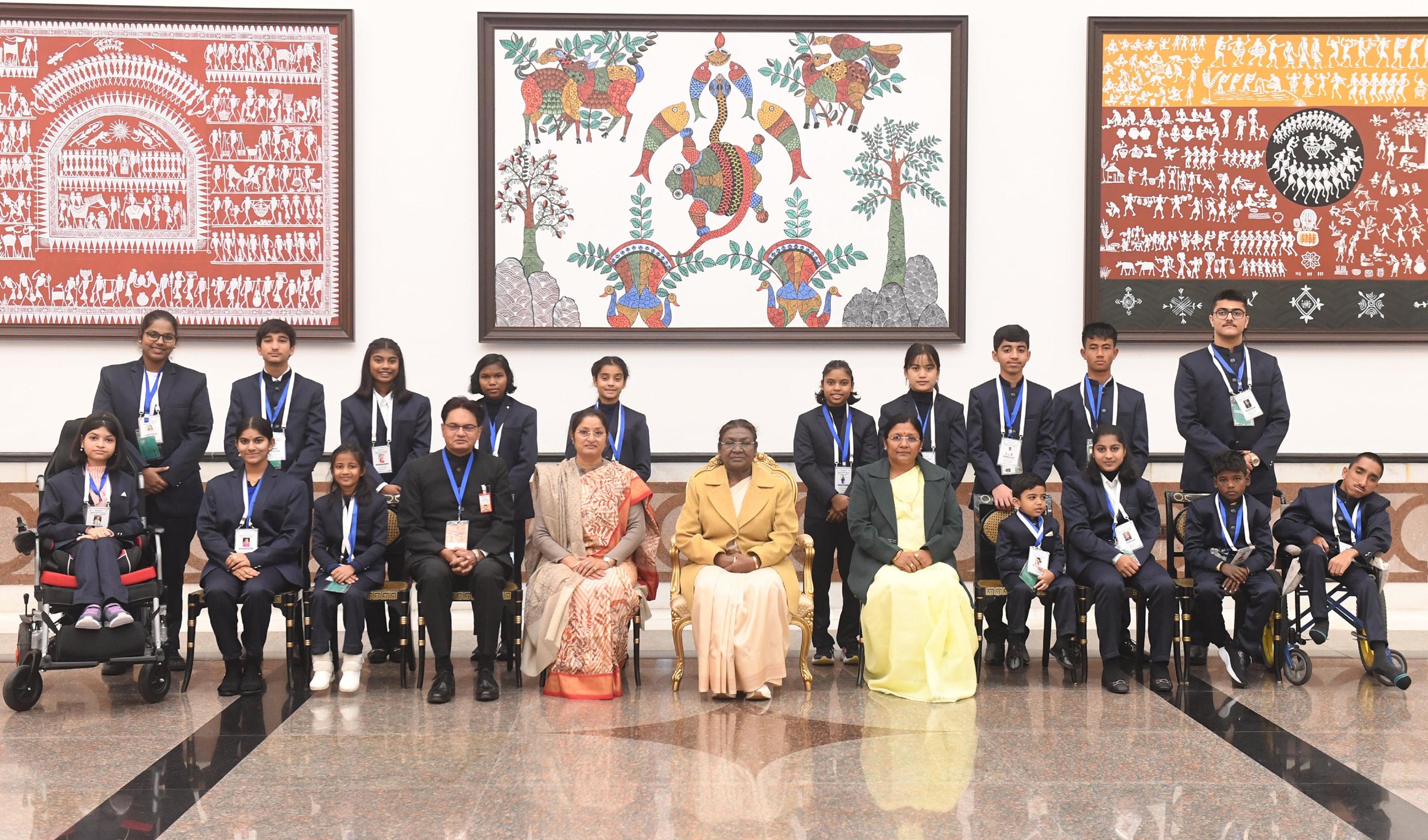 PRESIDENT OF INDIA PRESENTS PRADHAN MANTRI RASHTRIYA BAL PURASKAR