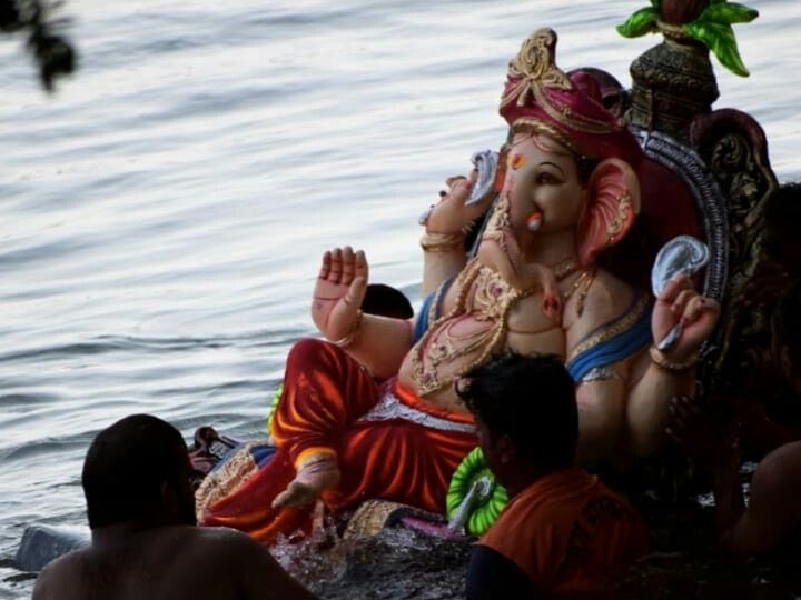 Truck rams into Ganpati procession in Karnataka's Hassan, 9 killed and 22 injured