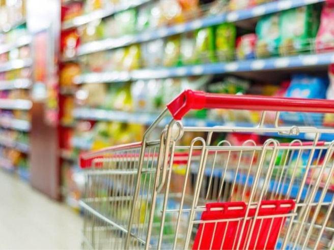 Cheaper FMCG products flood shelves of retailers and quick-commerce outlets