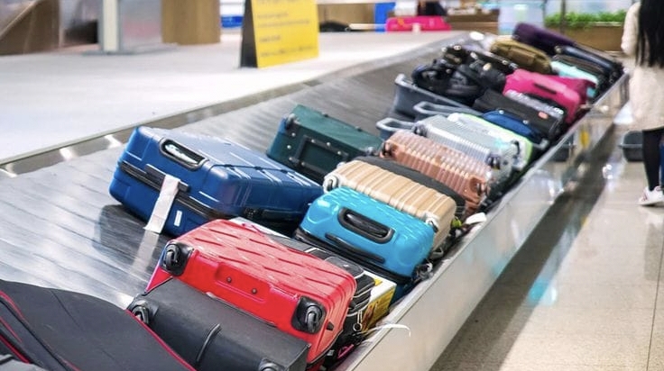 Thai Airways Reduces Flights as Bangkok Flooding Disrupts Operations and Baggage Handling