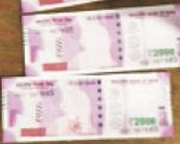 ‘Rs 2000 notes without the image of Mahatma Gandhi not fake’