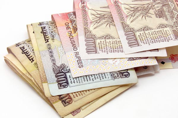 Demonetisation: Government likely to levy 60 percent tax on your unaccounted deposits
