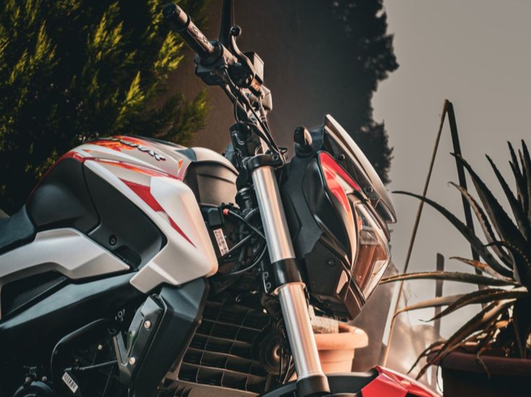 Bajaj Auto Q3 Outlook: Sluggish Domestic Sales to Impact Revenue and Margins