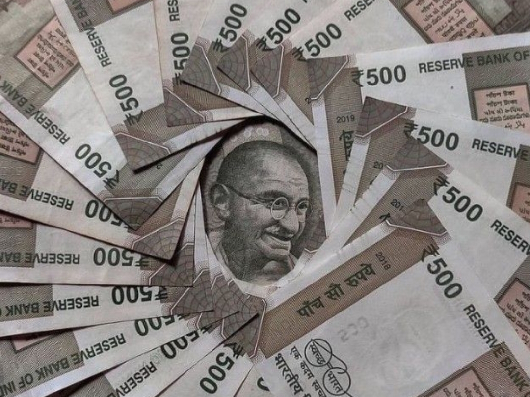 Rupee Hits 87 Against Dollar Amid Global Uncertainty