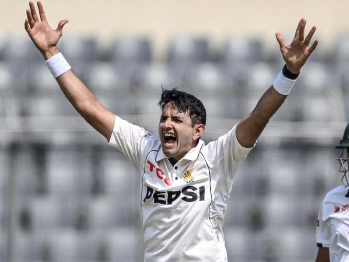 Razaullah Khan Impresses on Pakistan Test Debut