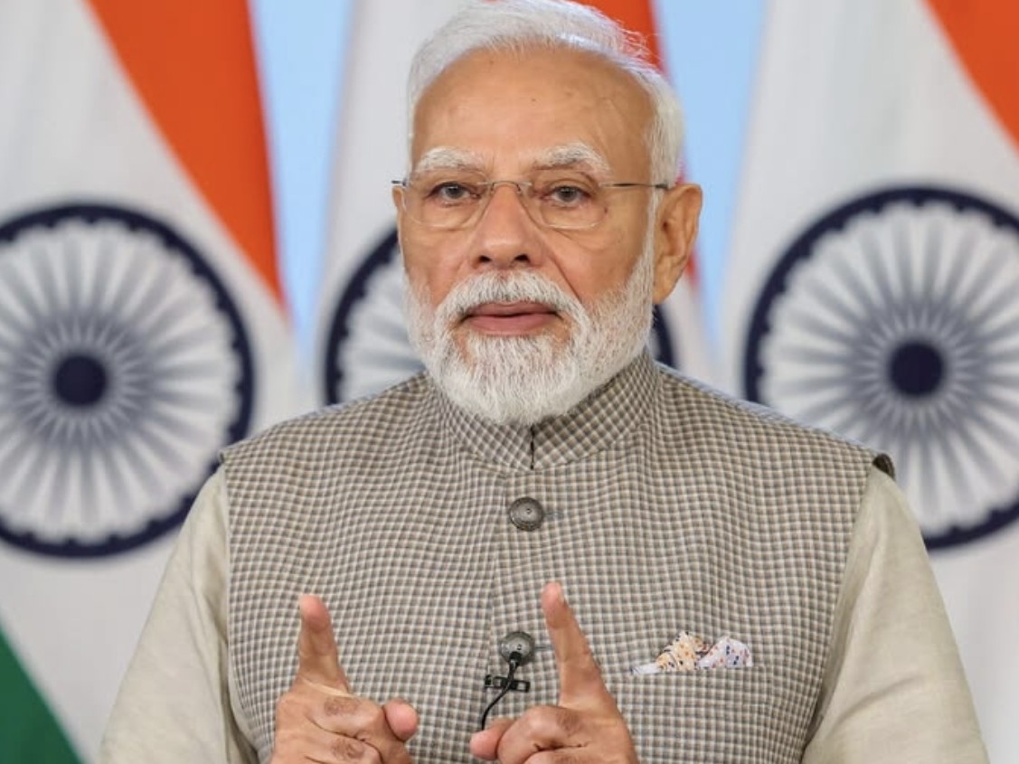 PM Modi to Meet Seva Yatris on Journey From Vadnagar to Varanasi