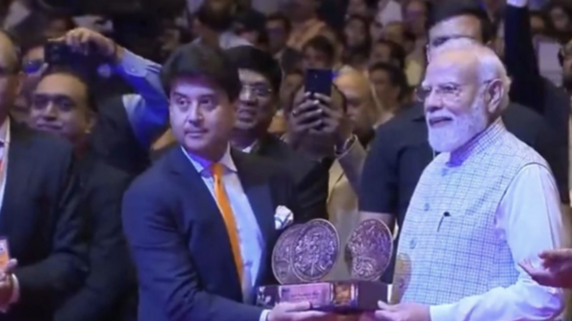 PM Modi Opens IMC 2026 as 5G Network Coverage Extends Across All Districts