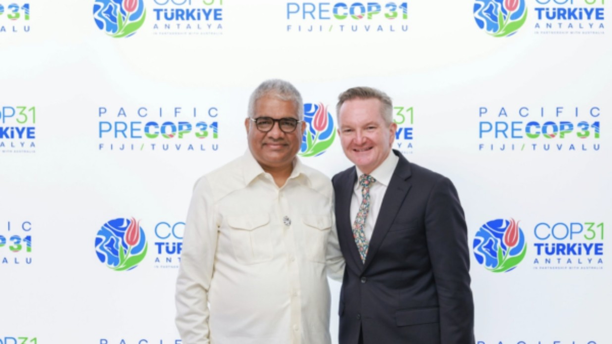 Bhupender Yadav Holds Talks With Australia’s Chris Bowen in Fiji Before COP31