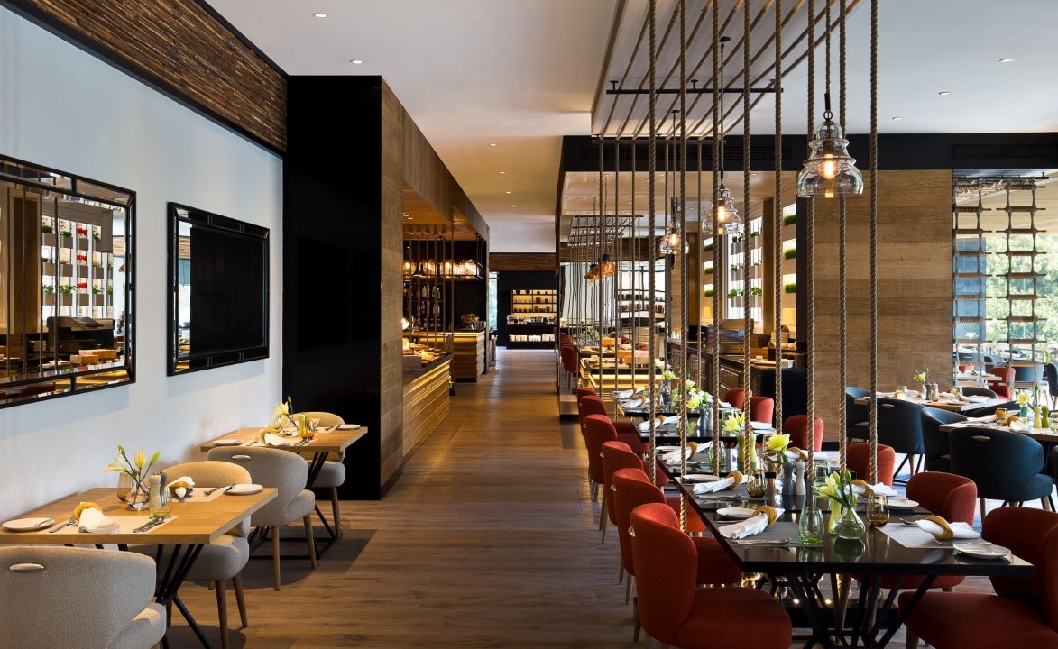 Experience the rich flavors of Maratha cuisine curated by Chef Sonal Naik Nimbalkar Mahurkar at Tamra, Shangri-La Eros New Delhi, in an exclusive collaboration with Chef Pin.