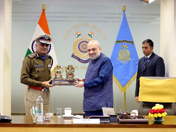 Shri Amit Shah visited the Central Reserve Police Force (CRPF) Headquarters in New Delhi