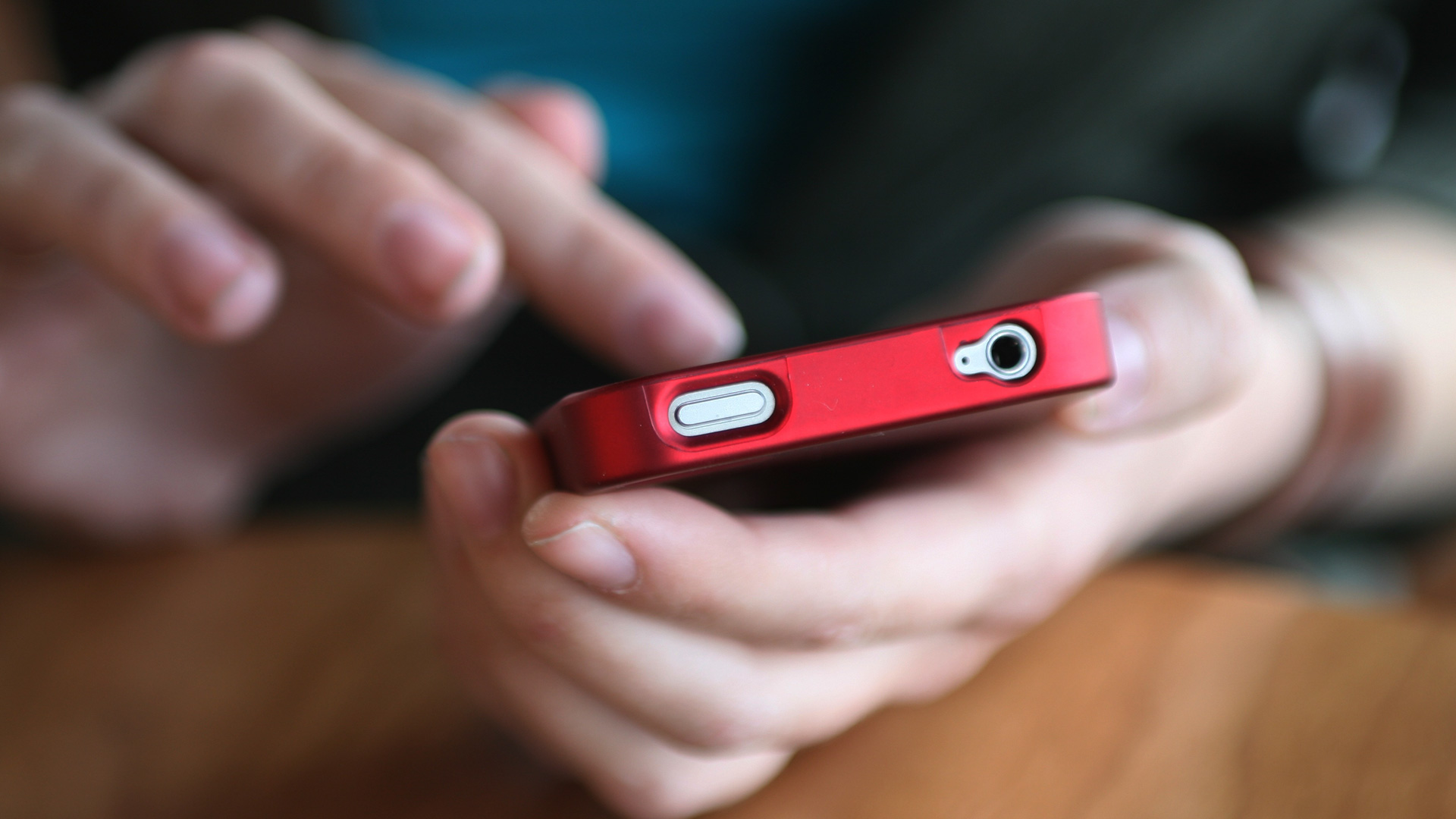 Now another telecom company offers unlimited data and calls for marginal price