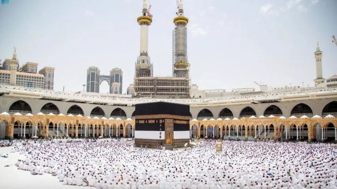 Saudi Arabia restricts visas for 14 countries to prevent unauthorized Hajj pilgrimages