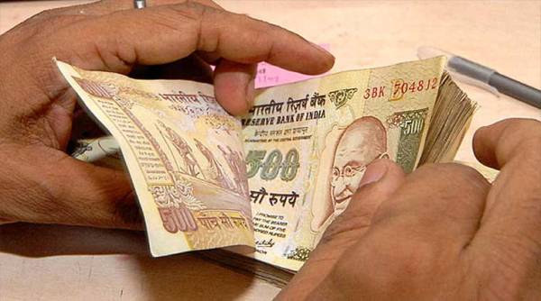 Govt to track all your money now: Banks asked to alert Income Tax dept if you pay Rs 1 lakh or more on credit card bills